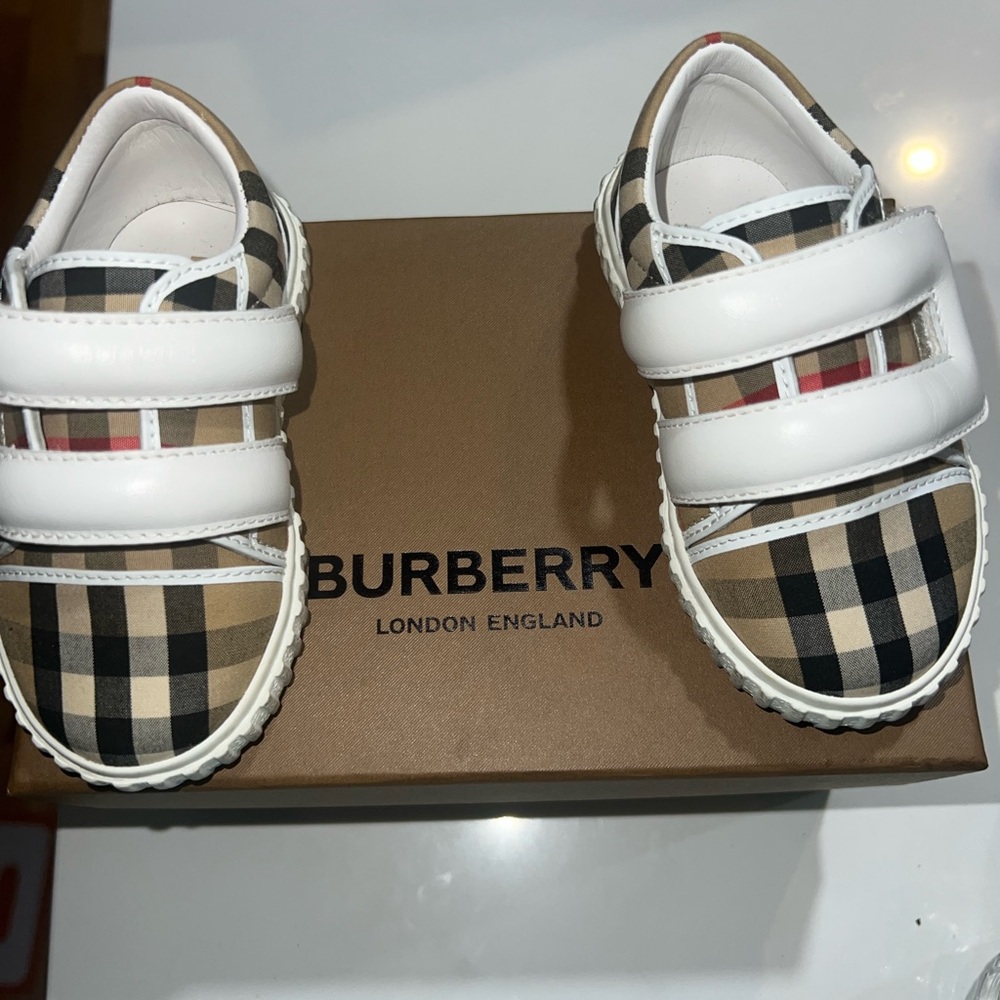 Burberry White and Tan Sneakers with Iconic Check Pattern